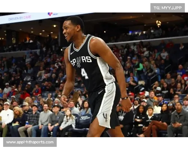 福克斯第三节独得11分,马刺93-89领先森林狼